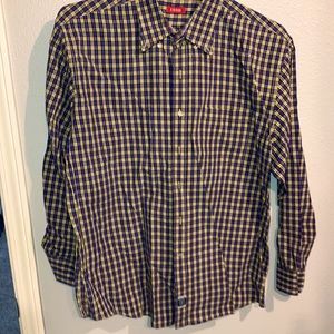 IZOD MENS LONG SLEEVE DRESS SHIRT- Black and blue checkered patter.